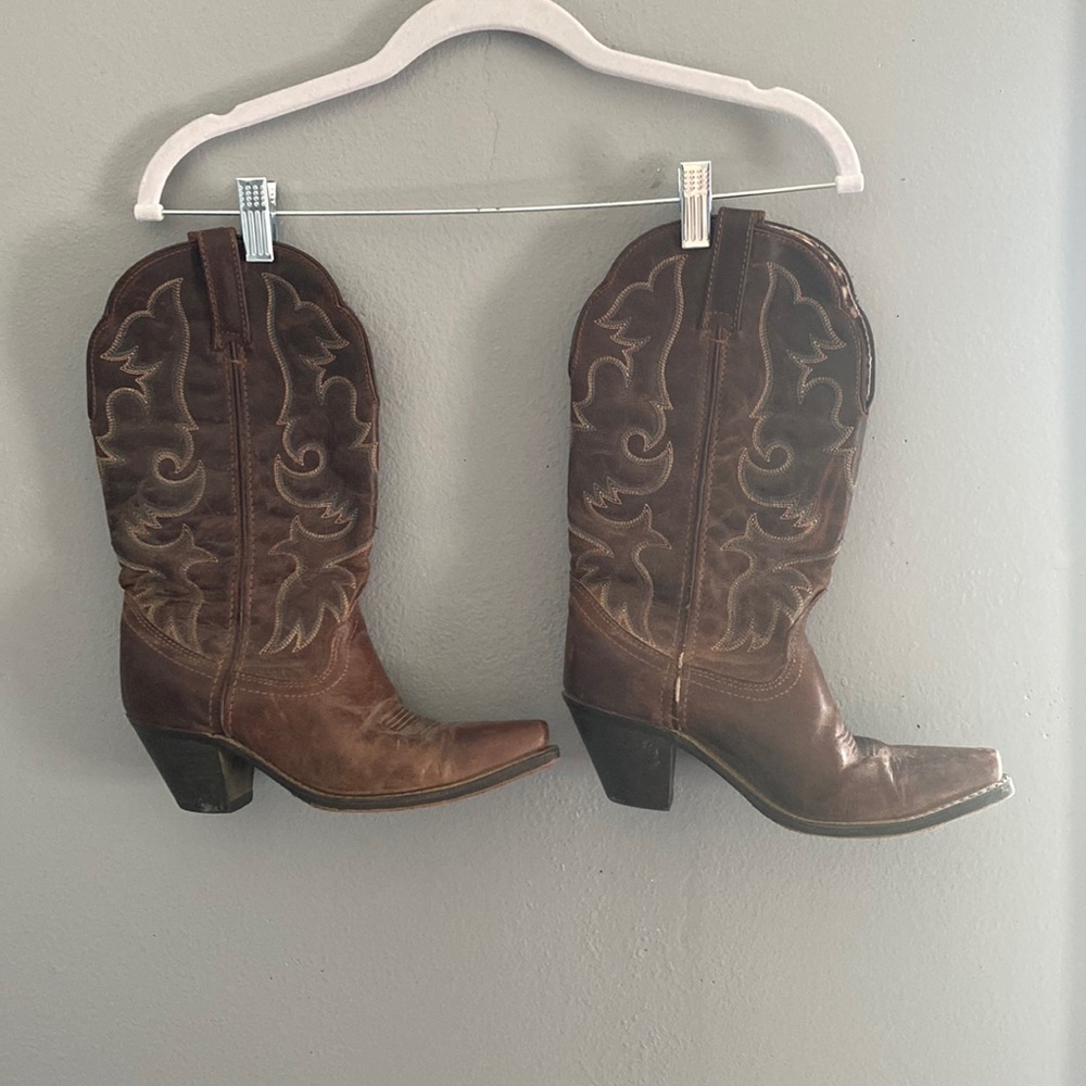 Women’s Laredo Snip Toe Cowboy Boots